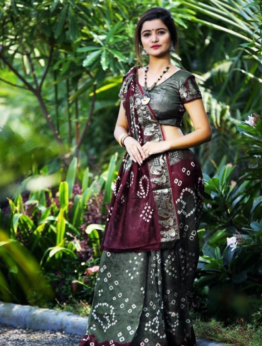 Charcoal grey and wine hand bandhej bandhani saree